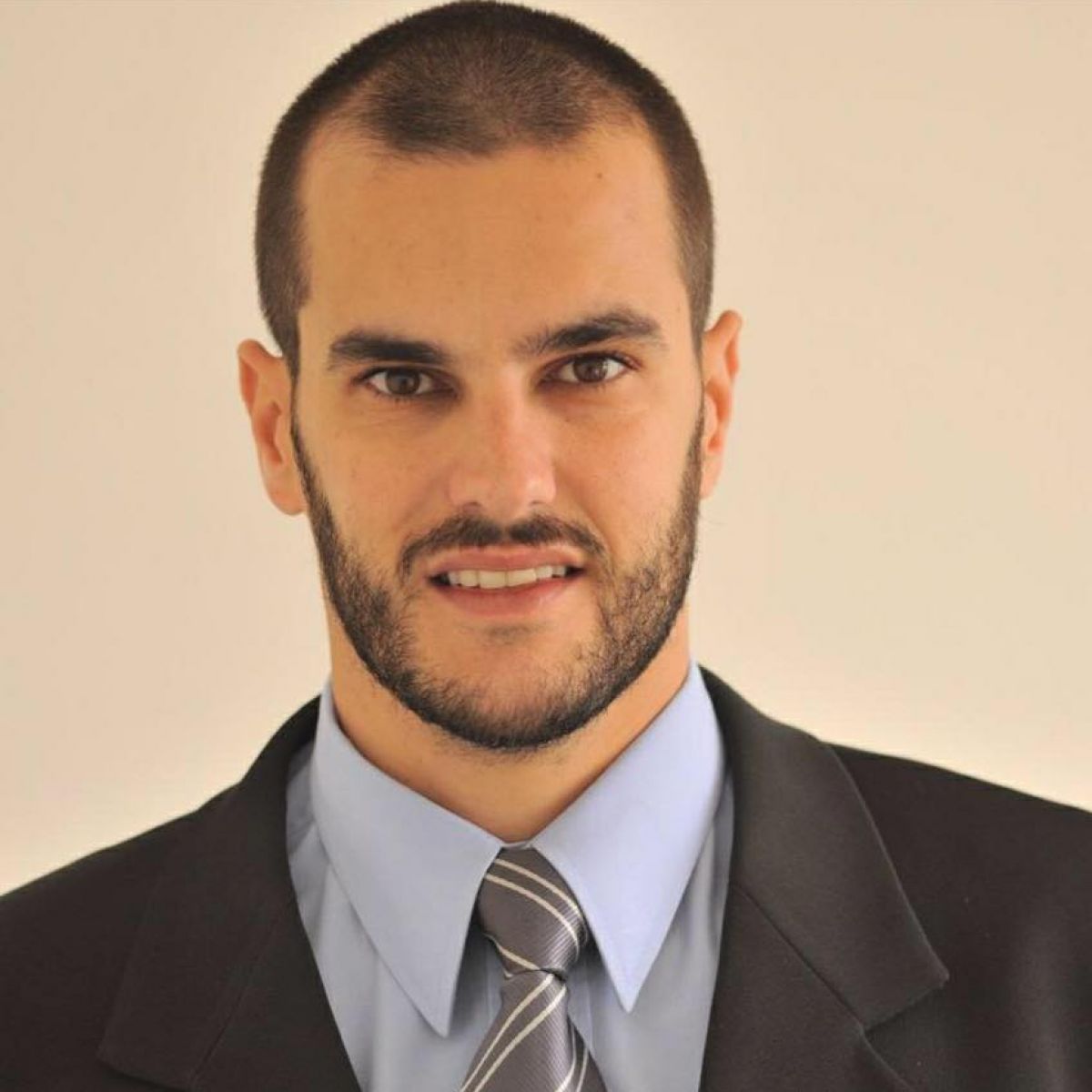 Frederico Gomes Professor Intellectus